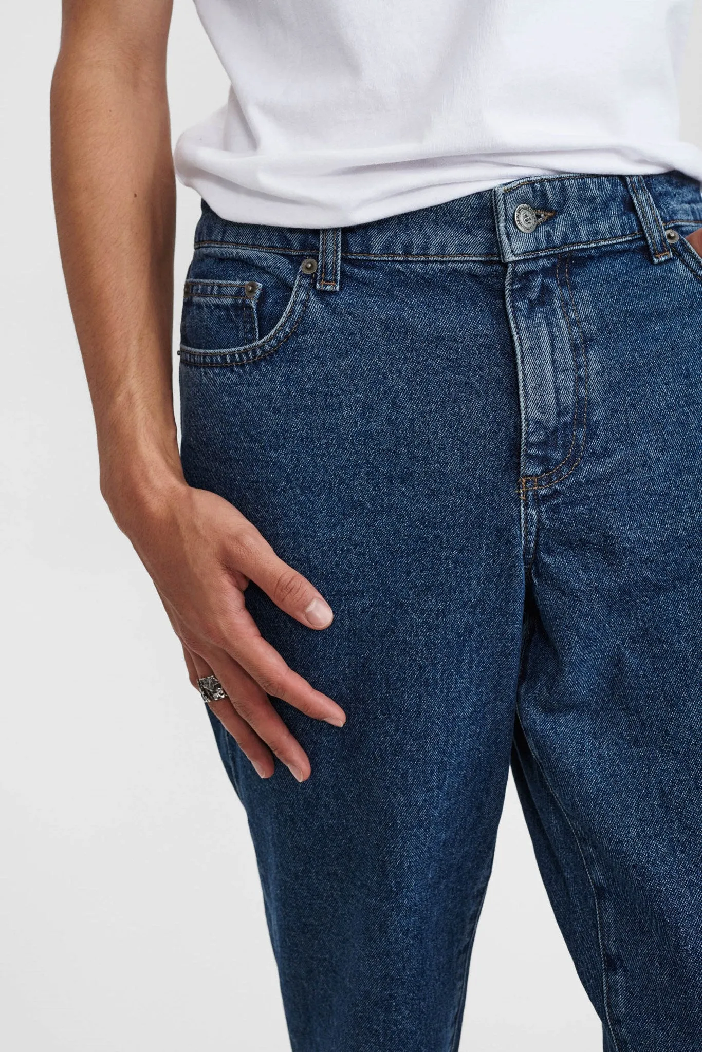 AKJOHN 5 POCKET - Dark Blue Denim