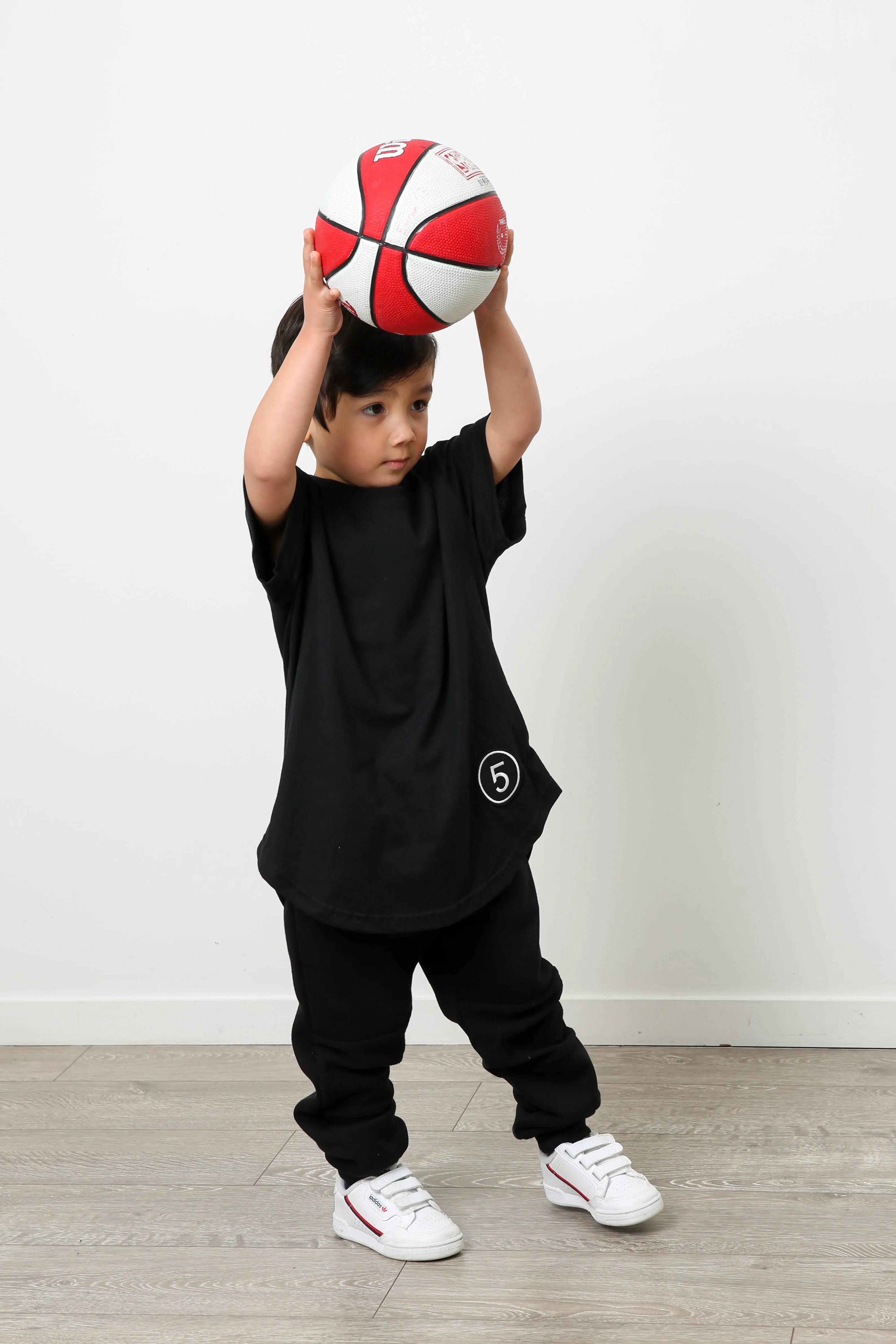 *BASIC T-SHIRT