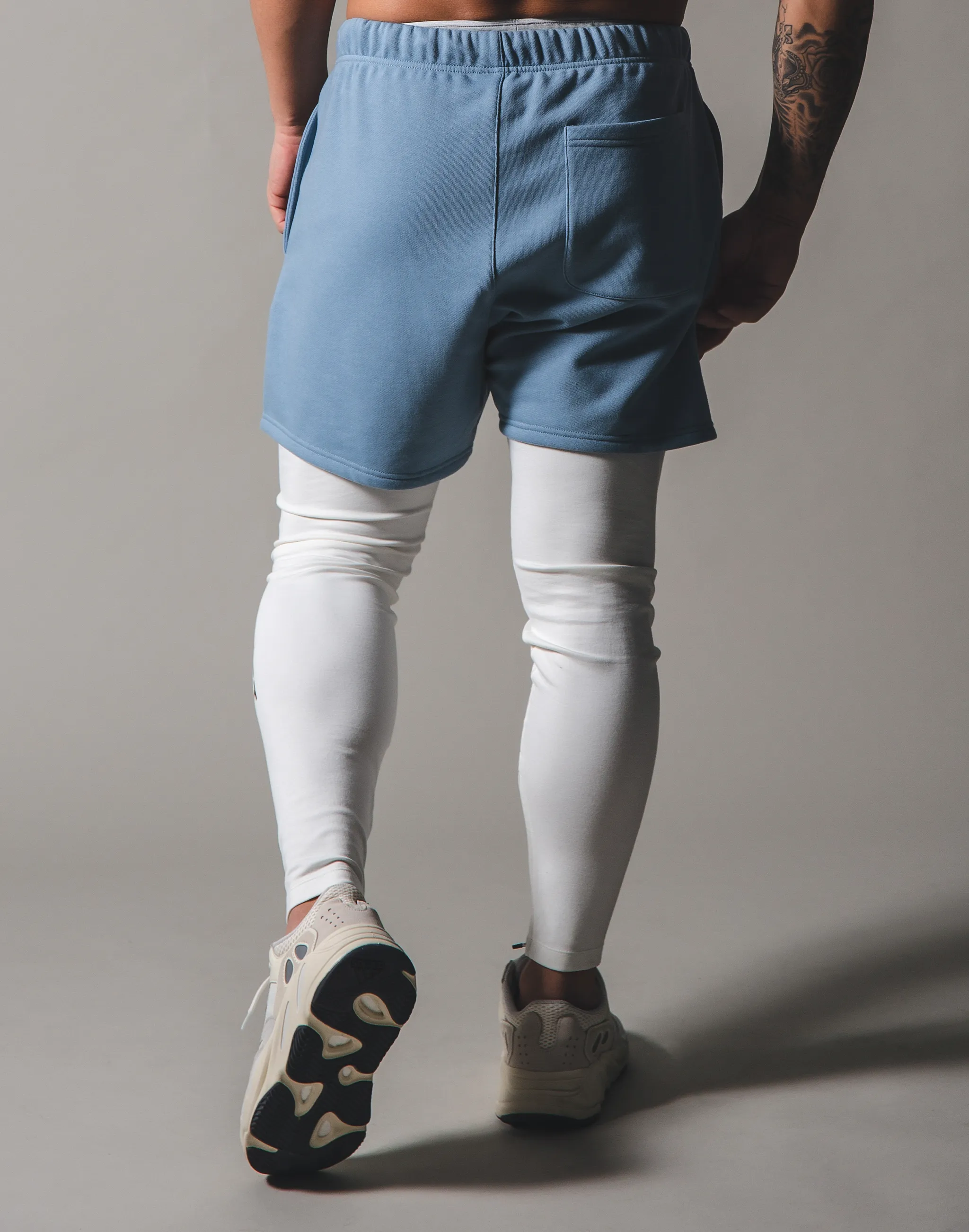 BORN TO LÝFT Sweat shorts - L.blue