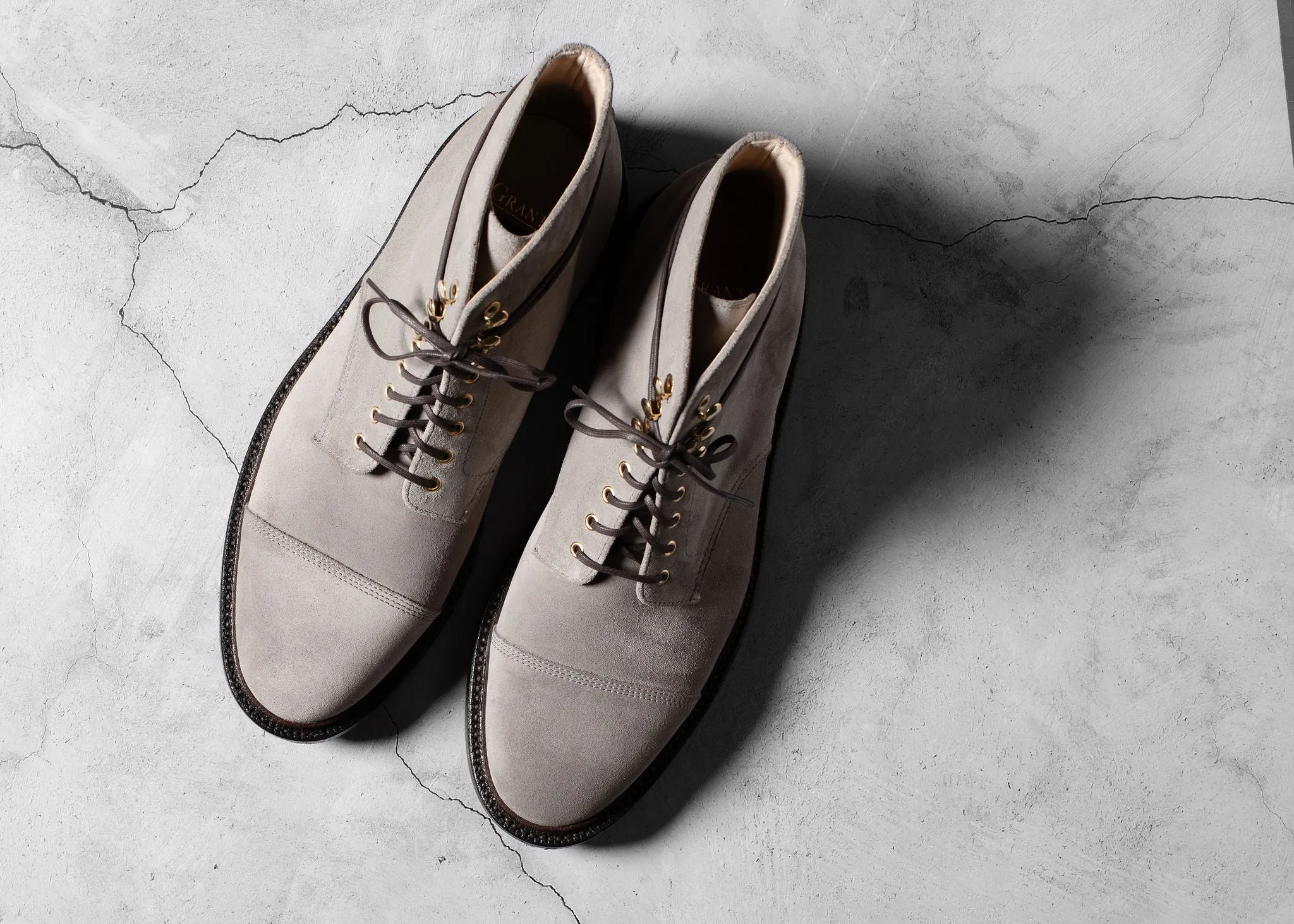 Cap Toe Boot Taupe Suede