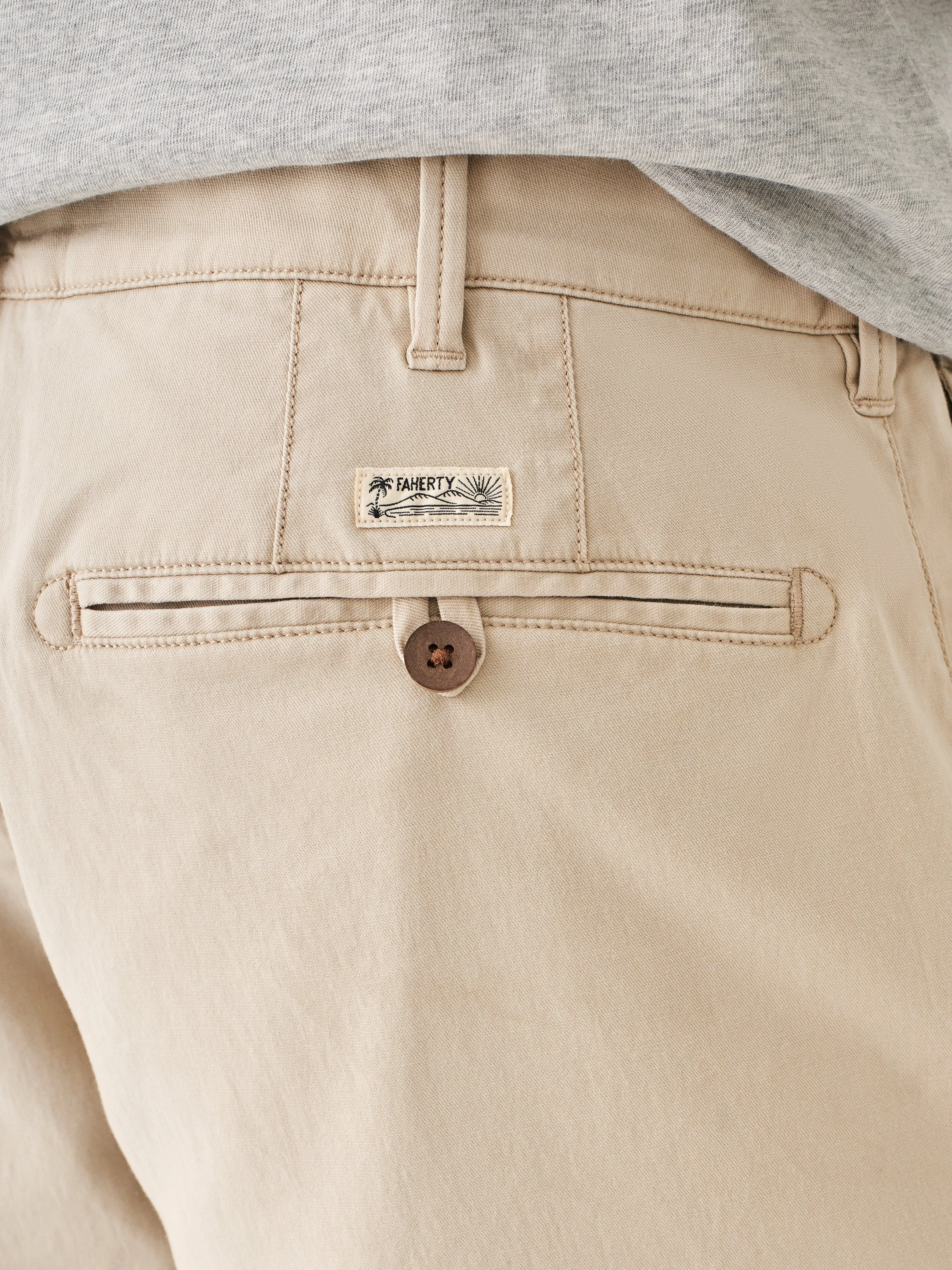 Island Life Short 8"- Khaki