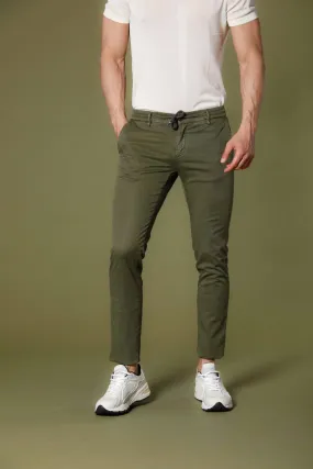 Milano Jogger pantalone chino jogger uomo in cotone e tencel extra slim