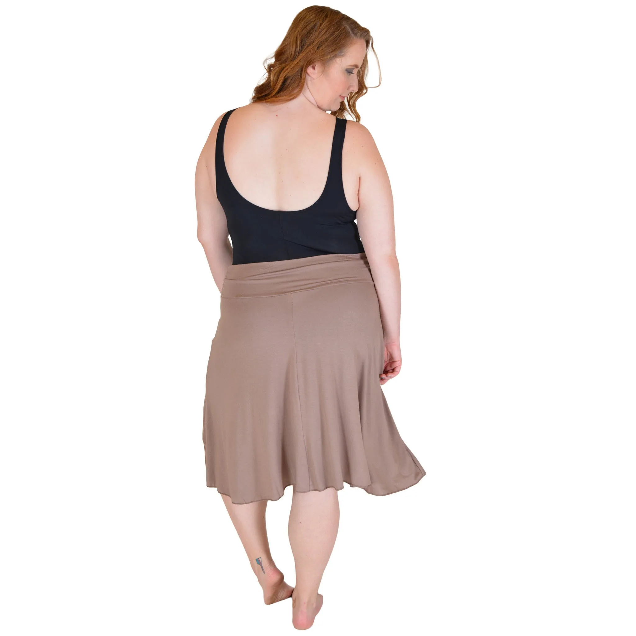 Plus Size Knee Length Flowy Skirt