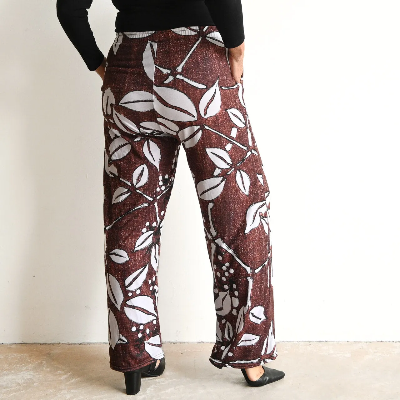 Sundown Stretch Lounge Pants - Island Leaves