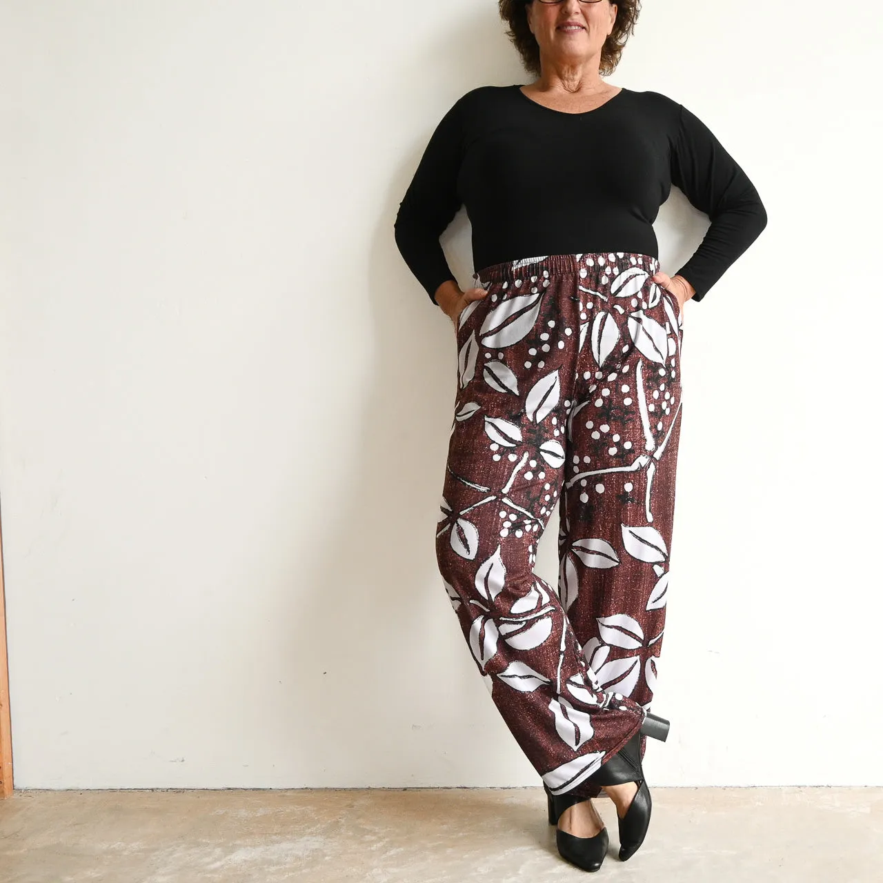 Sundown Stretch Lounge Pants - Island Leaves