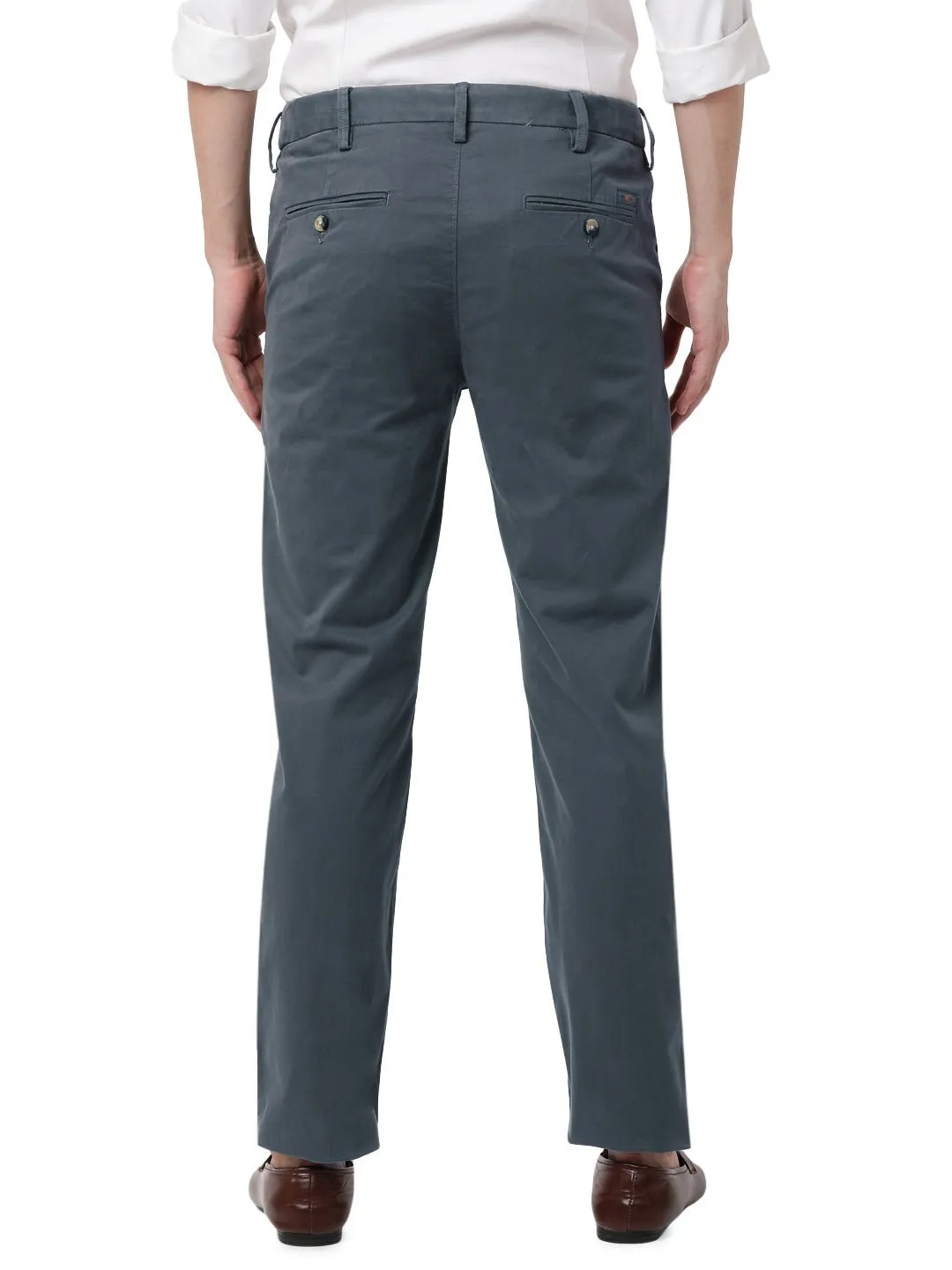 The Regular Fit Daylong Chino - Iron Cloud