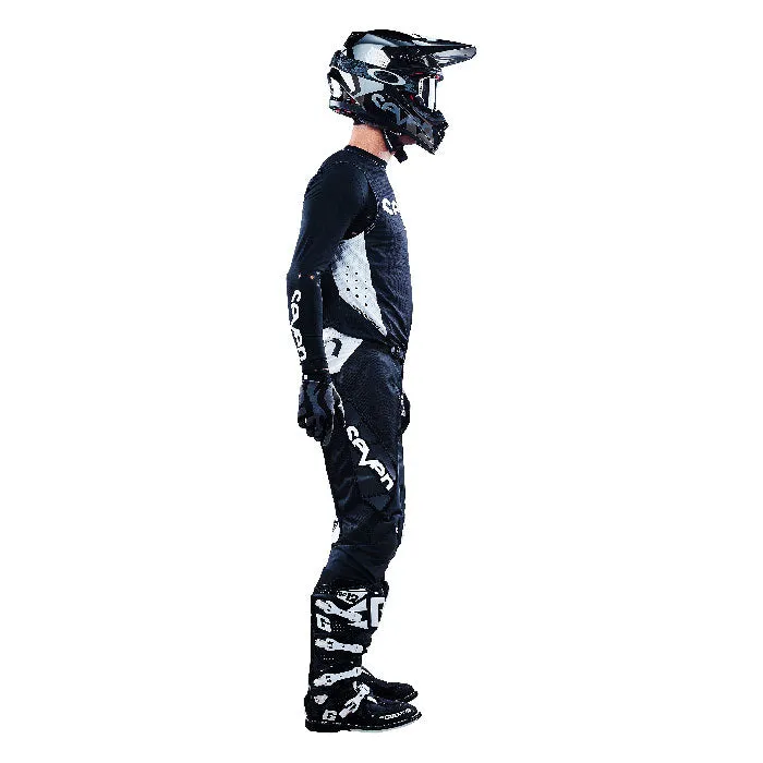 Zero Staple Laser Cut Compression Jersey - Black