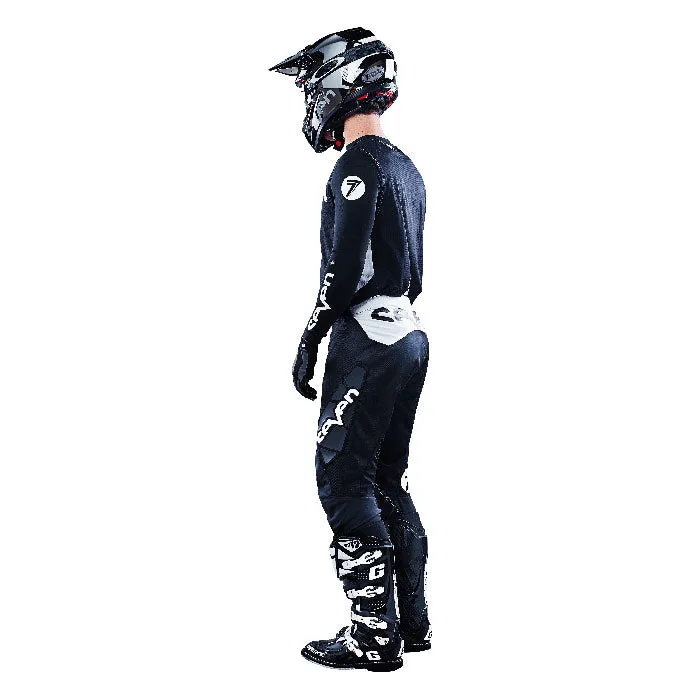 Zero Staple Laser Cut Compression Jersey - Black